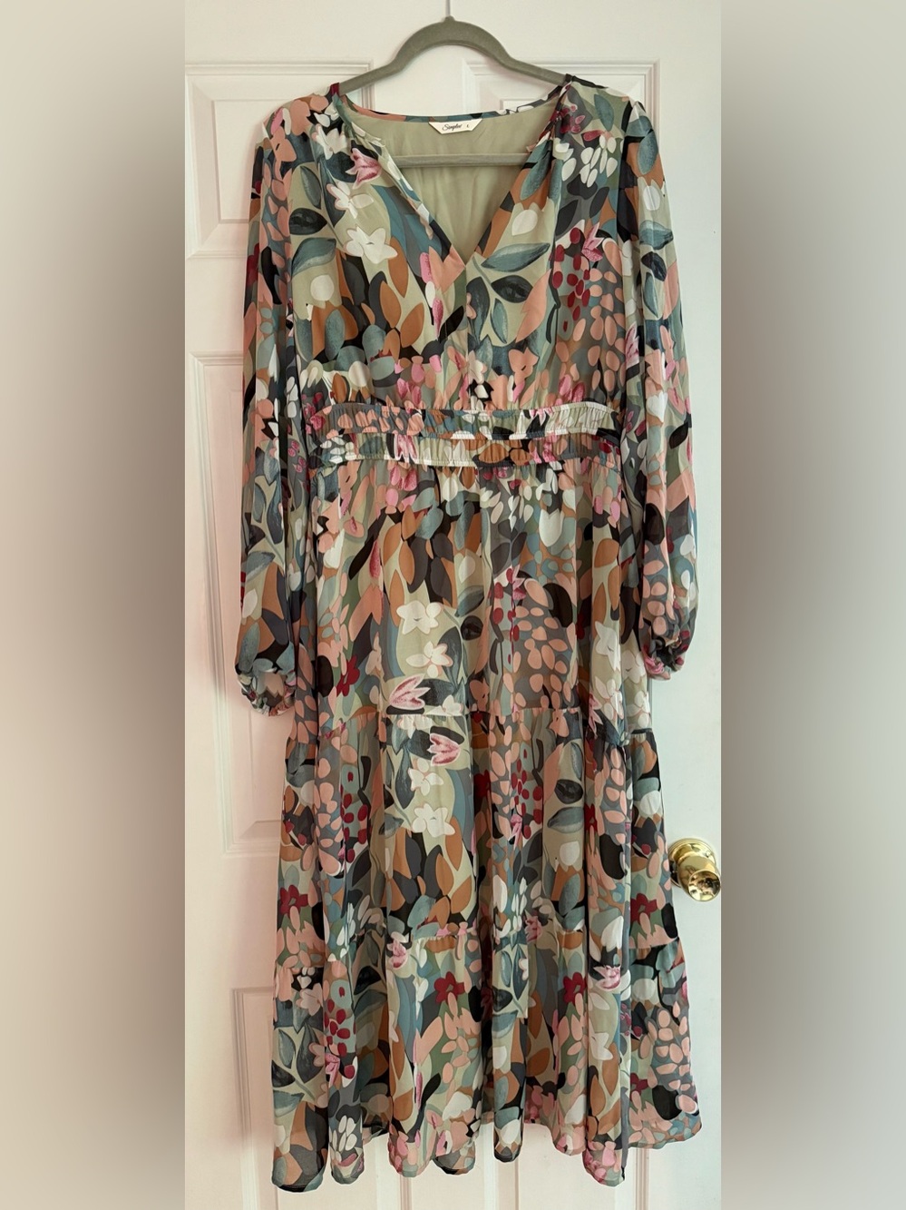 Simplee Multicolor Floral V-Neck Dress